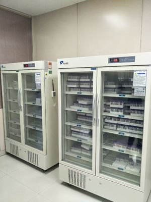 Холодильник фармации хранения высококачественной двойной стеклянной двери вакционный со светом СИД внутренним
