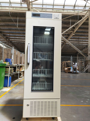 Холодильники банка крови 4 градусов R134a с корзиной принудительного воздушного охлаждения покрытой порошком